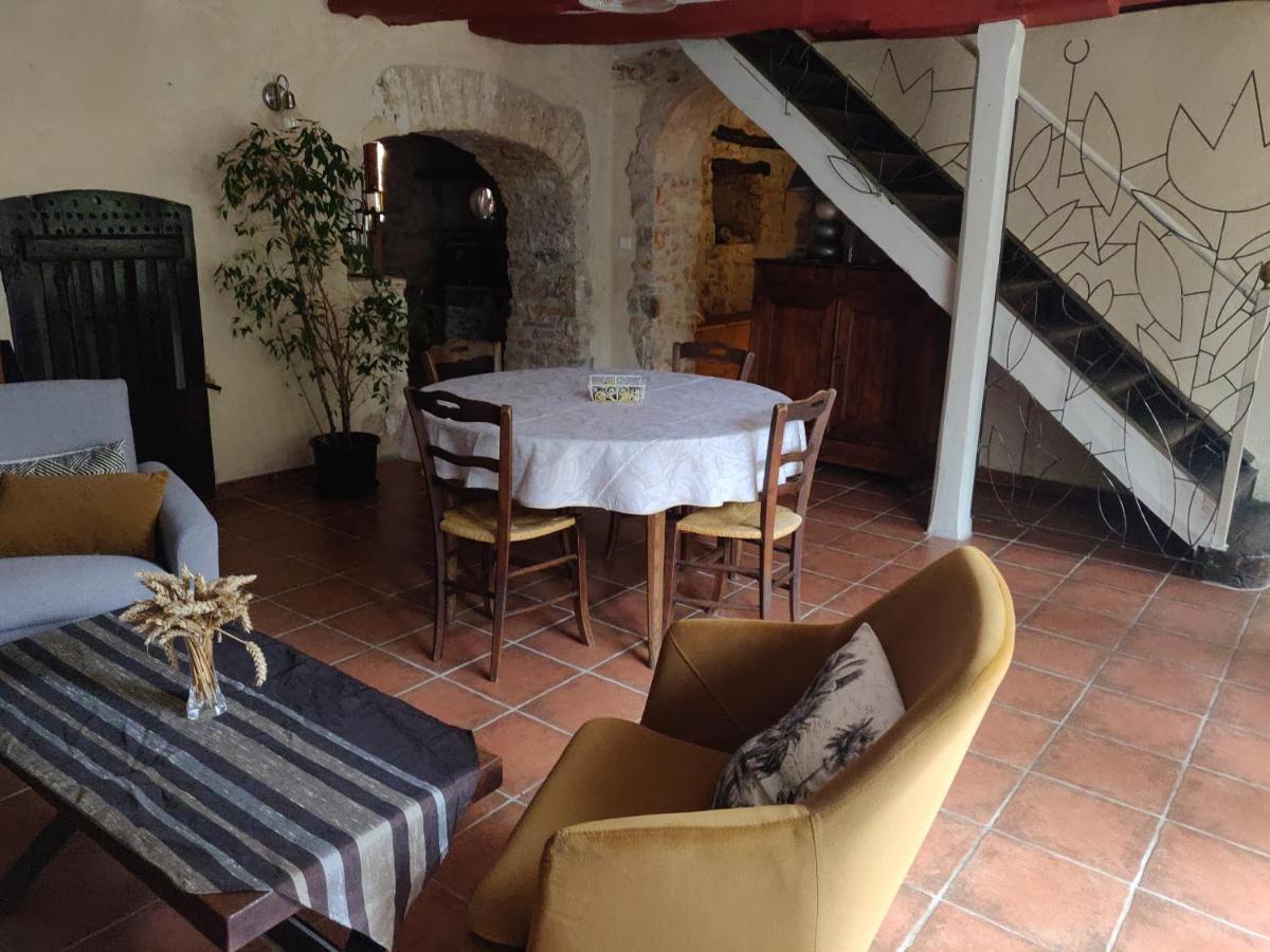 Le Logis De Lou Blars Exterior foto