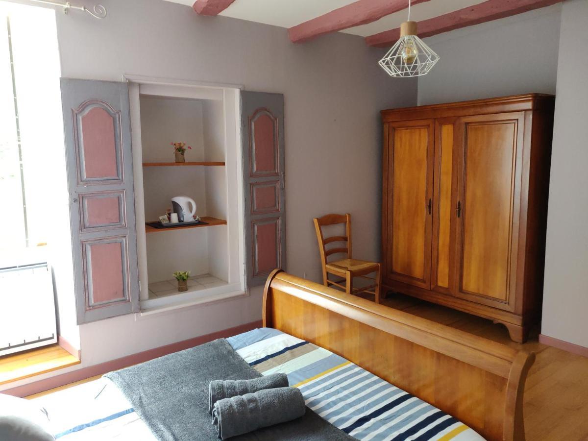 Le Logis De Lou Blars Exterior foto